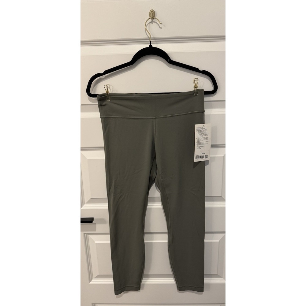 LULULEMON Align Low-Rise Pant 25 Leggings Size 8 Green Lycra Stretch Yoga Sage - Picture 2 of 5